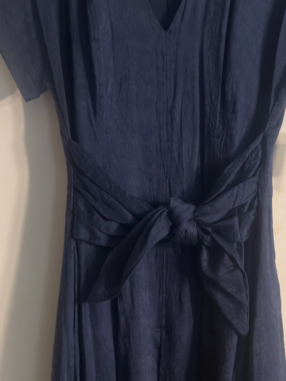 Taylor Navy V-Neck Tie-Waist Maxi Dress NWT - Picture 6 of 7